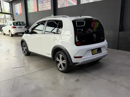 VOLKSWAGEN-UP-1.0 170 TSI TOTAL FLEX XTREME 4P MANUAL VOLKSWAGEN-UP-2021