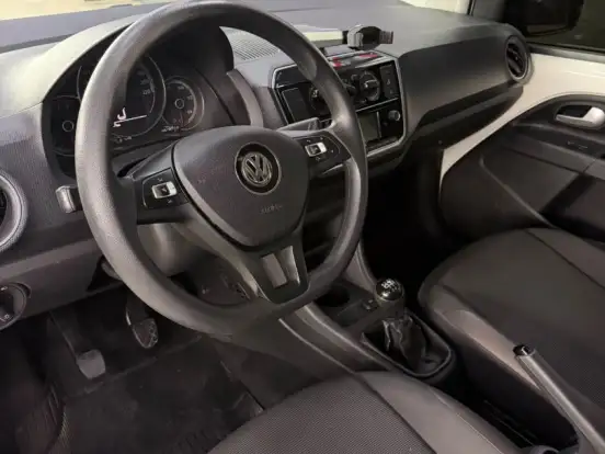 VOLKSWAGEN-UP-1.0 170 TSI TOTAL FLEX XTREME 4P MANUAL VOLKSWAGEN-UP-2021