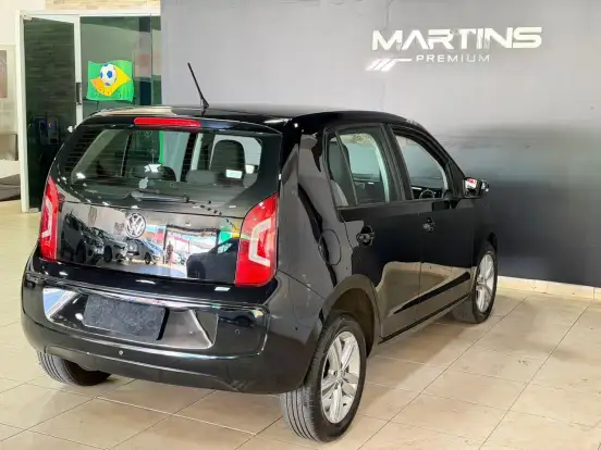 VOLKSWAGEN-UP-2014