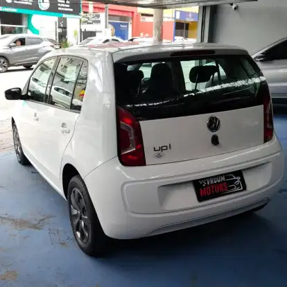 VOLKSWAGEN-UP-2014