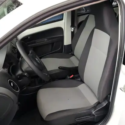 VOLKSWAGEN-UP-2014