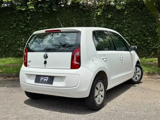VOLKSWAGEN-UP-2017