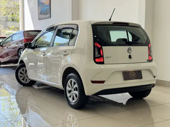 VOLKSWAGEN-UP-1.0 MPI TOTAL FLEX 4P MANUAL VOLKSWAGEN-UP-2019