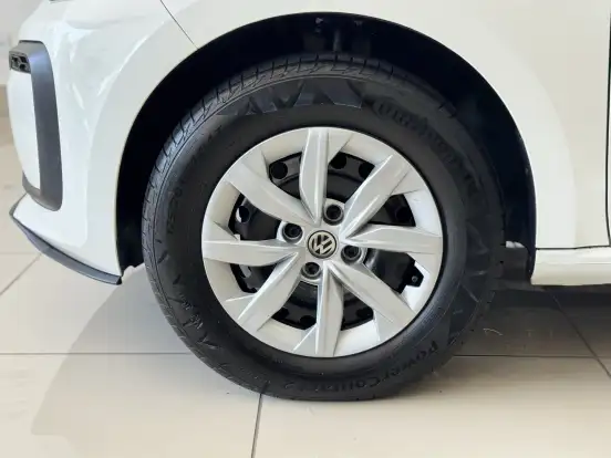 VOLKSWAGEN-UP-1.0 MPI TOTAL FLEX 4P MANUAL VOLKSWAGEN-UP-2019