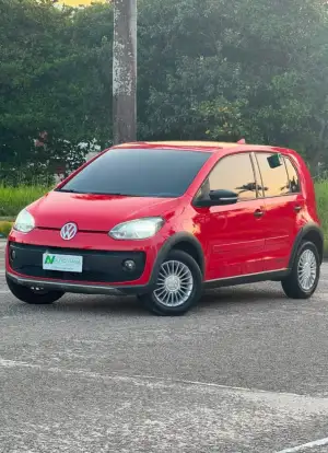VOLKSWAGEN-UP-2016