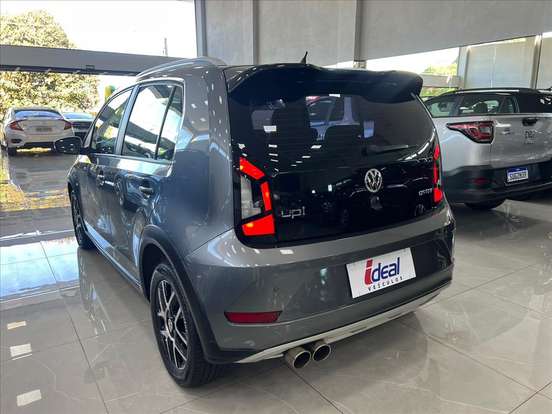VOLKSWAGEN-UP-1.0 170 TSI TOTAL FLEX XTREME 4P MANUAL VOLKSWAGEN-UP-2019