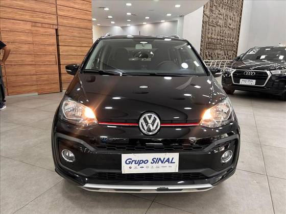 VOLKSWAGEN UP 1.0 170 TSI TOTAL FLEX XTREME 4P MANUAL