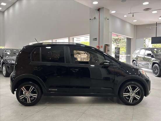 VOLKSWAGEN-UP-2021