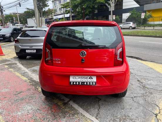 VOLKSWAGEN-UP-2016