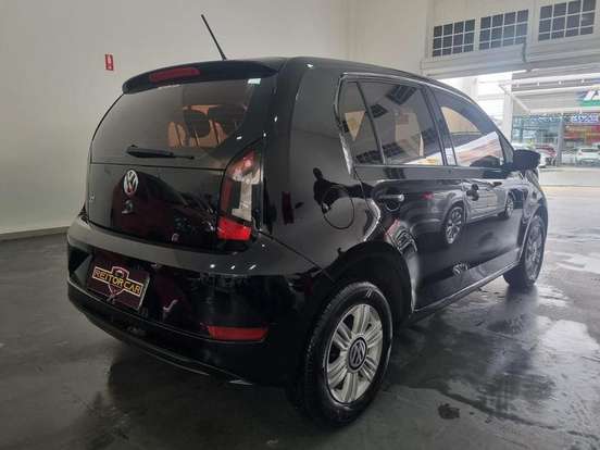 VOLKSWAGEN-UP-2017
