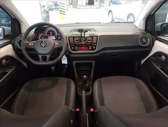 VOLKSWAGEN-UP-2019