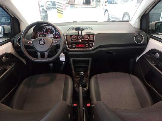VOLKSWAGEN-UP-1.0 MPI TOTAL FLEX 4P MANUAL VOLKSWAGEN-UP-2019