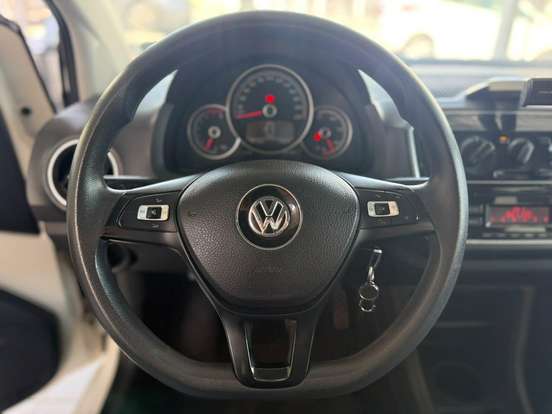 VOLKSWAGEN-UP-2019