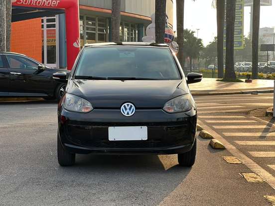 VOLKSWAGEN-UP-2015