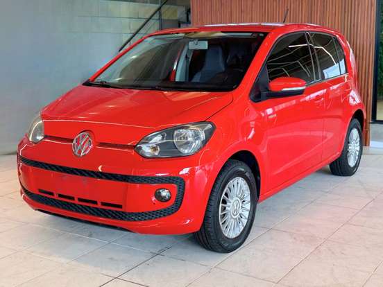 VOLKSWAGEN-UP-2016