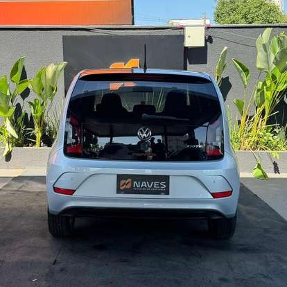 VOLKSWAGEN-UP-2018