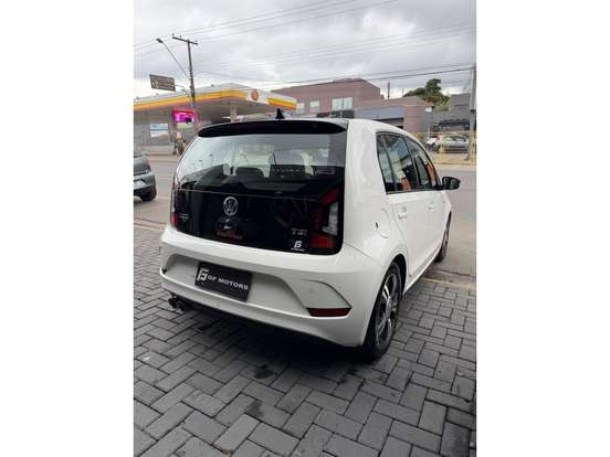 VOLKSWAGEN-UP-2017