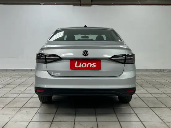 VOLKSWAGEN-VIRTUS-2024