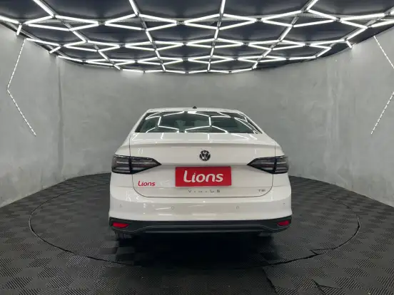 VOLKSWAGEN-VIRTUS-2024