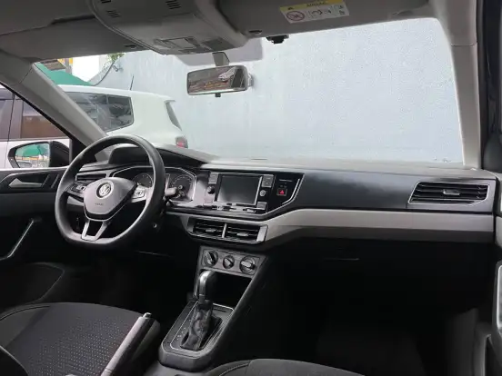 VOLKSWAGEN-VIRTUS-1.0 200 TSI COMFORTLINE AUTOMÁTICO VOLKSWAGEN-VIRTUS-2019