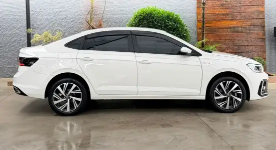 VOLKSWAGEN-VIRTUS-2023