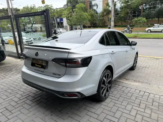 VOLKSWAGEN-VIRTUS-2024