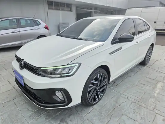 VOLKSWAGEN-VIRTUS-2025