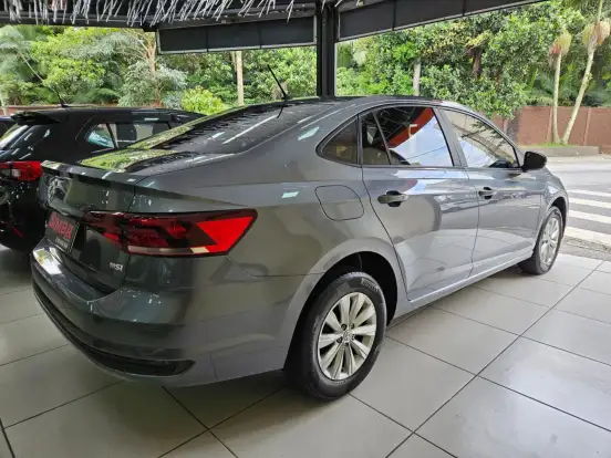 VOLKSWAGEN-VIRTUS-1.6 MSI TOTAL FLEX AUTOMÁTICO VOLKSWAGEN-VIRTUS-2021