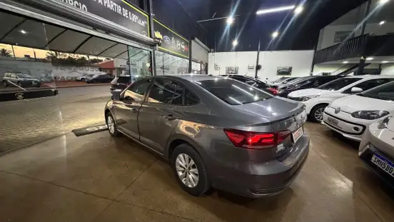 VOLKSWAGEN-VIRTUS-2018