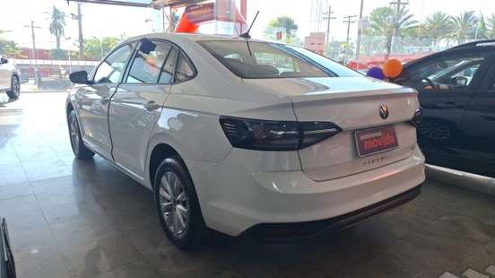 VOLKSWAGEN-VIRTUS-2025