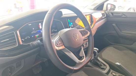 VOLKSWAGEN-VIRTUS-2025