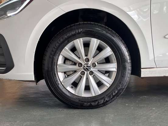 VOLKSWAGEN-VIRTUS-1.0 170 TSI AUTOMÁTICO VOLKSWAGEN-VIRTUS-2025
