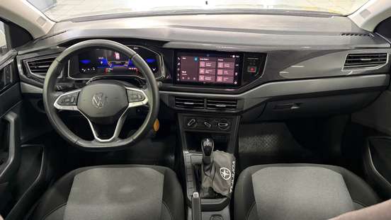 VOLKSWAGEN-VIRTUS-2024