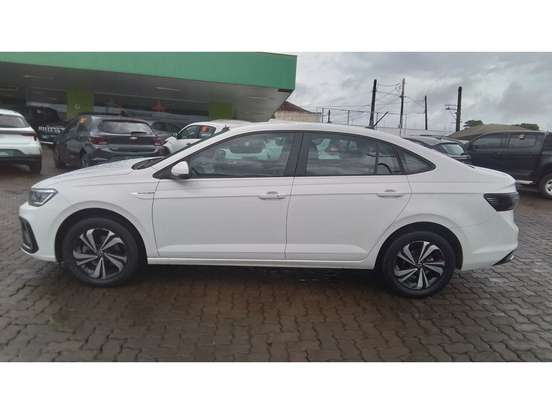 VOLKSWAGEN-VIRTUS-1.0 200 TSI COMFORTLINE AUTOMÁTICO VOLKSWAGEN-VIRTUS-2024