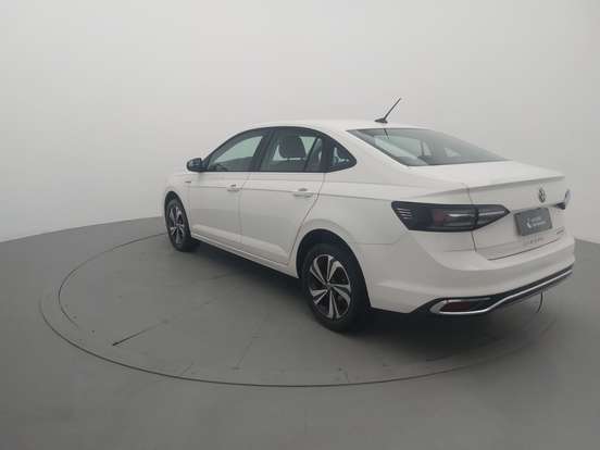 VOLKSWAGEN-VIRTUS-2024