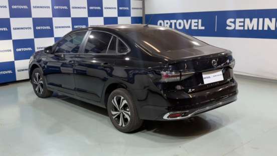 VOLKSWAGEN-VIRTUS-2023