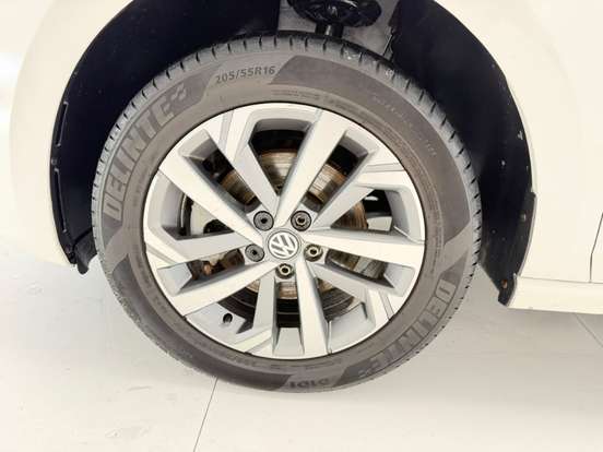VOLKSWAGEN-VIRTUS-2020