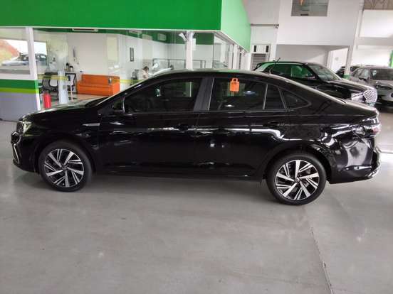 VOLKSWAGEN-VIRTUS-2023