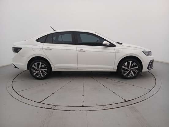 VOLKSWAGEN-VIRTUS-2025
