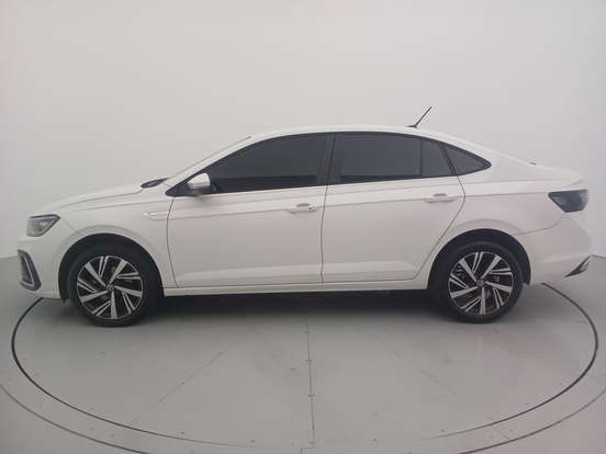 VOLKSWAGEN-VIRTUS-2024
