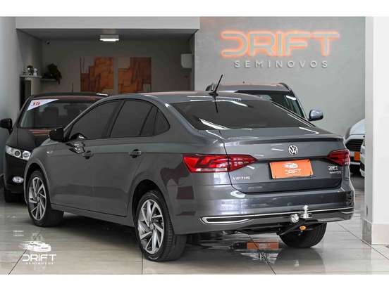 VOLKSWAGEN-VIRTUS-1.0 200 TSI HIGHLINE AUTOMÁTICO VOLKSWAGEN-VIRTUS-2020