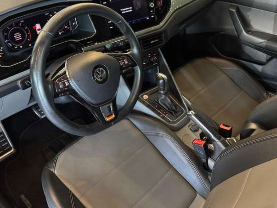 VOLKSWAGEN-VIRTUS-1.0 200 TSI HIGHLINE AUTOMÁTICO VOLKSWAGEN-VIRTUS-2019