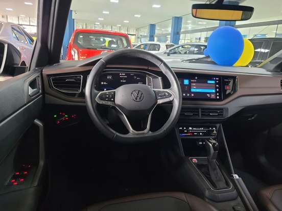 VOLKSWAGEN-VIRTUS-1.0 200 TSI HIGHLINE AUTOMÁTICO VOLKSWAGEN-VIRTUS-2024