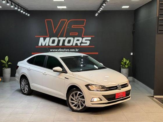 VOLKSWAGEN VIRTUS 1.0 200 TSI HIGHLINE AUTOMÁTICO