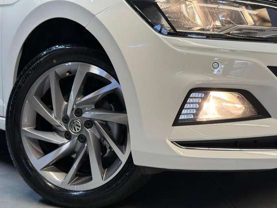 VOLKSWAGEN-VIRTUS-1.0 200 TSI HIGHLINE AUTOMÁTICO VOLKSWAGEN-VIRTUS-2021