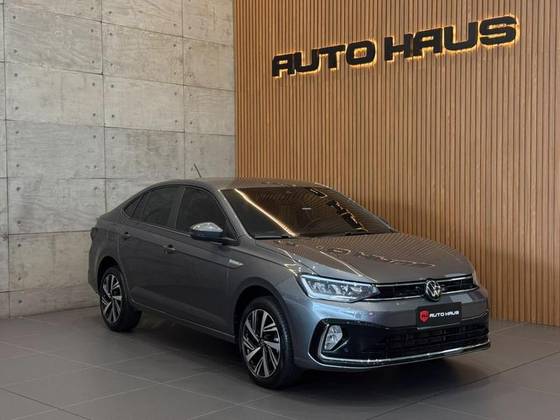 VOLKSWAGEN VIRTUS 1.0 200 TSI HIGHLINE AUTOMÁTICO