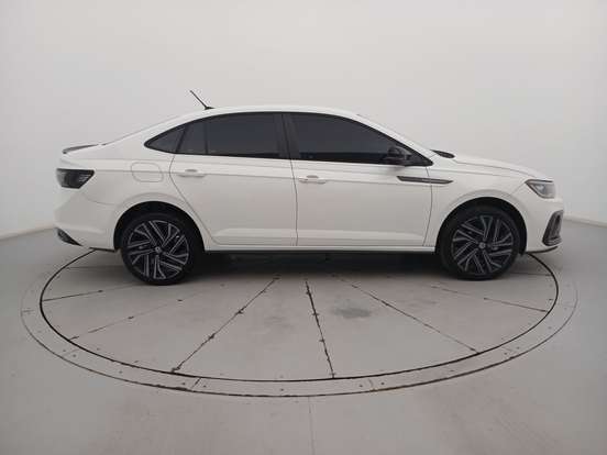 VOLKSWAGEN-VIRTUS-2025