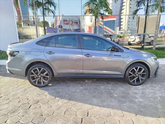 VOLKSWAGEN-VIRTUS-2024