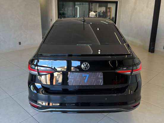 VOLKSWAGEN-VIRTUS-2023