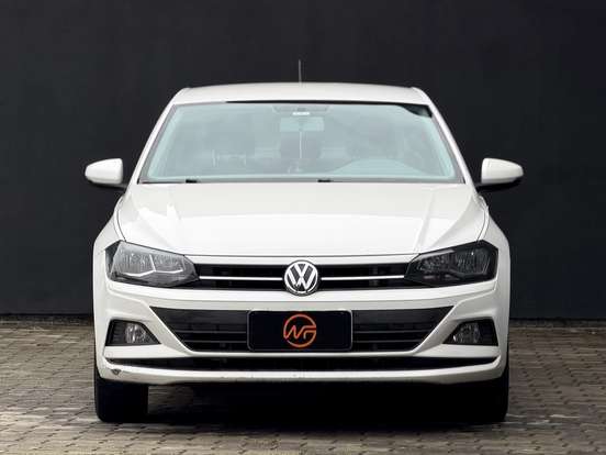 VOLKSWAGEN-VIRTUS-2018